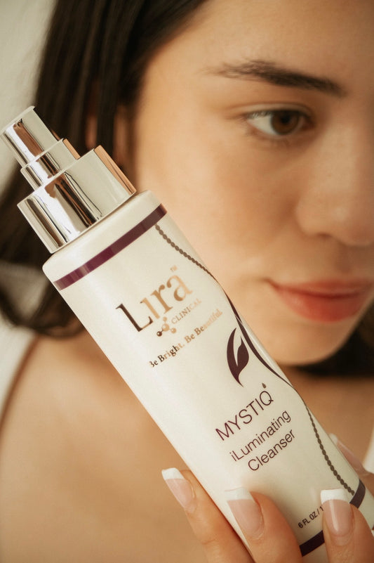 iLuminating Cleanser